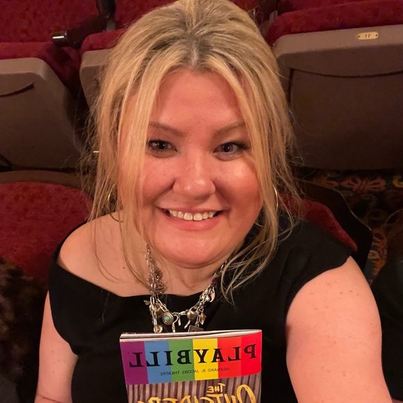 Meet your Posher, Melanie - Picture 1 of 1